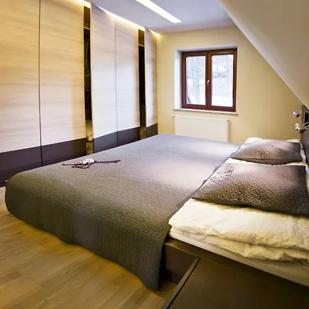 Cicha Woda Apartment